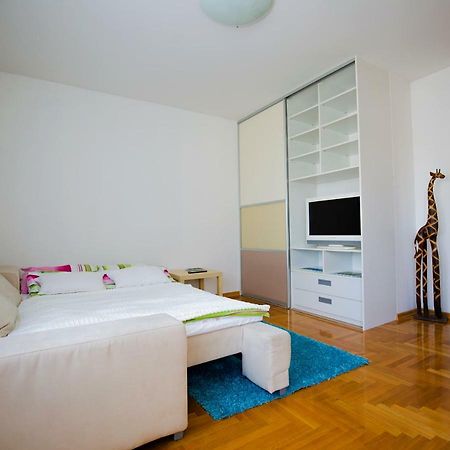 Apartment Luka Zagreb Bagian luar foto