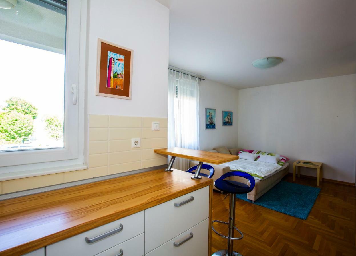 Apartment Luka Zagreb Bagian luar foto